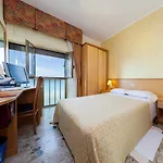 Hotel La Tonnara 4*