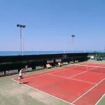 La Tonnara 4*