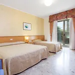 La Tonnara 4*