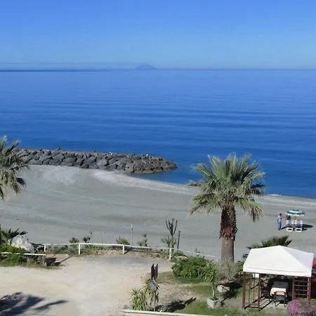 Hotel La Tonnara 4*