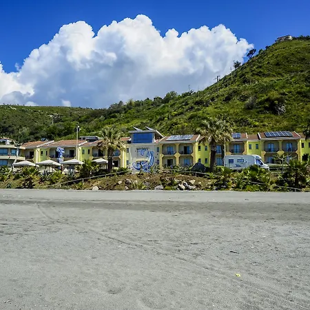 Hotel La Tonnara 4*