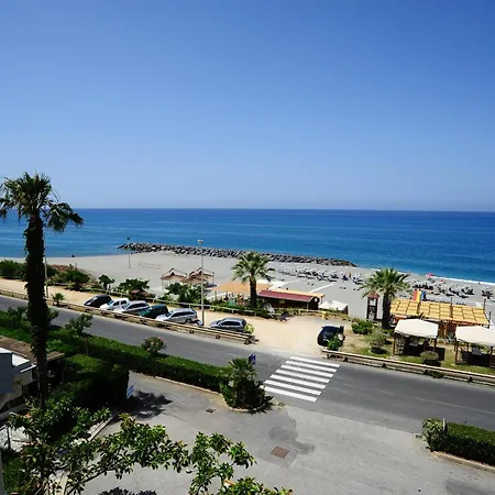 La Tonnara فندق