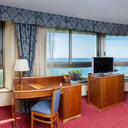 ホテル La Tonnara アマンテーア