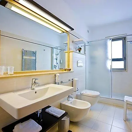 La Tonnara 4*