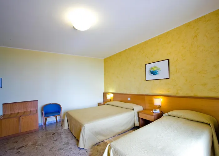 Hotel La Tonnara 4*